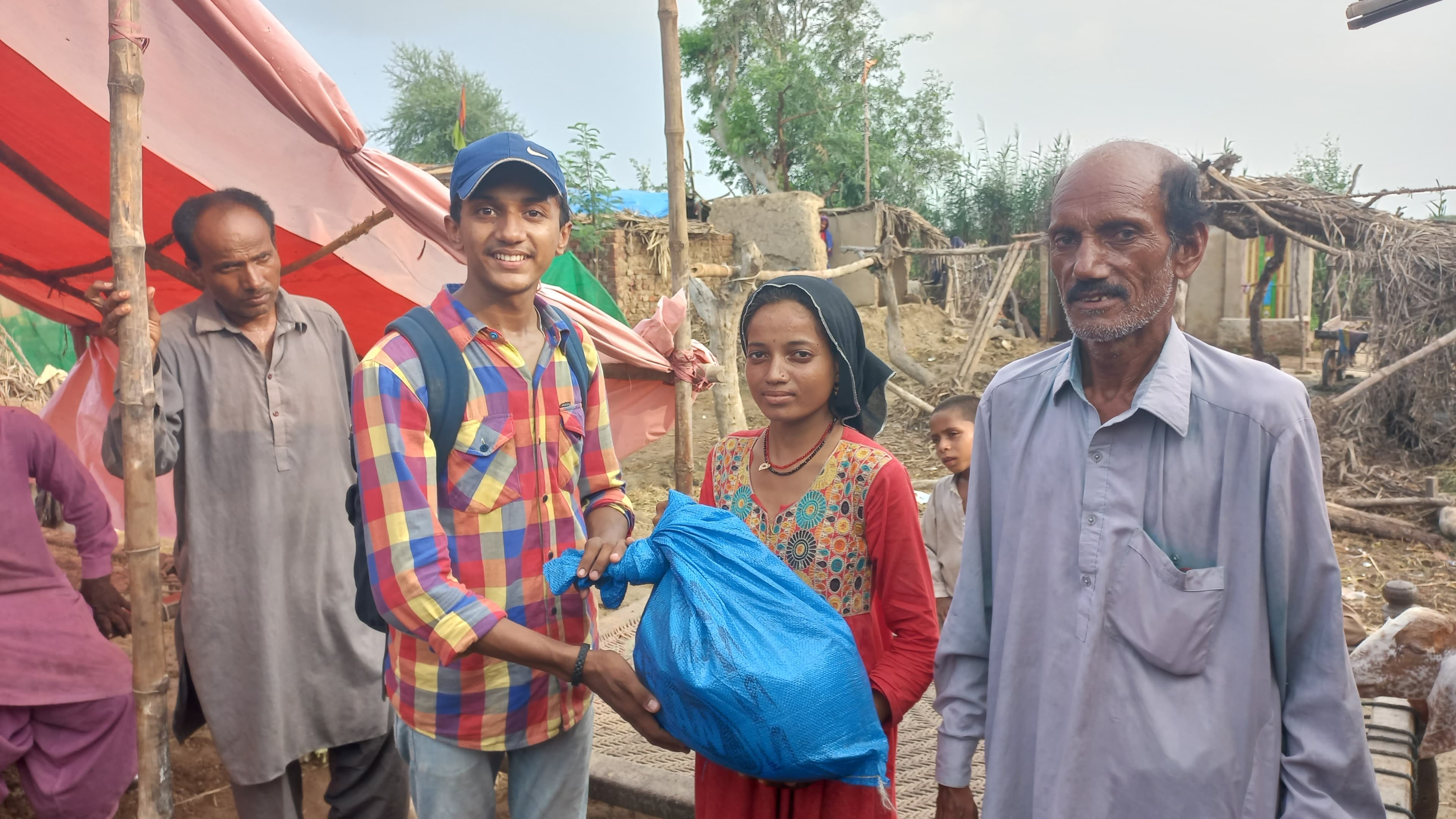 Bringing the Love of Jesus to Flood-Affected Families in Pakistan