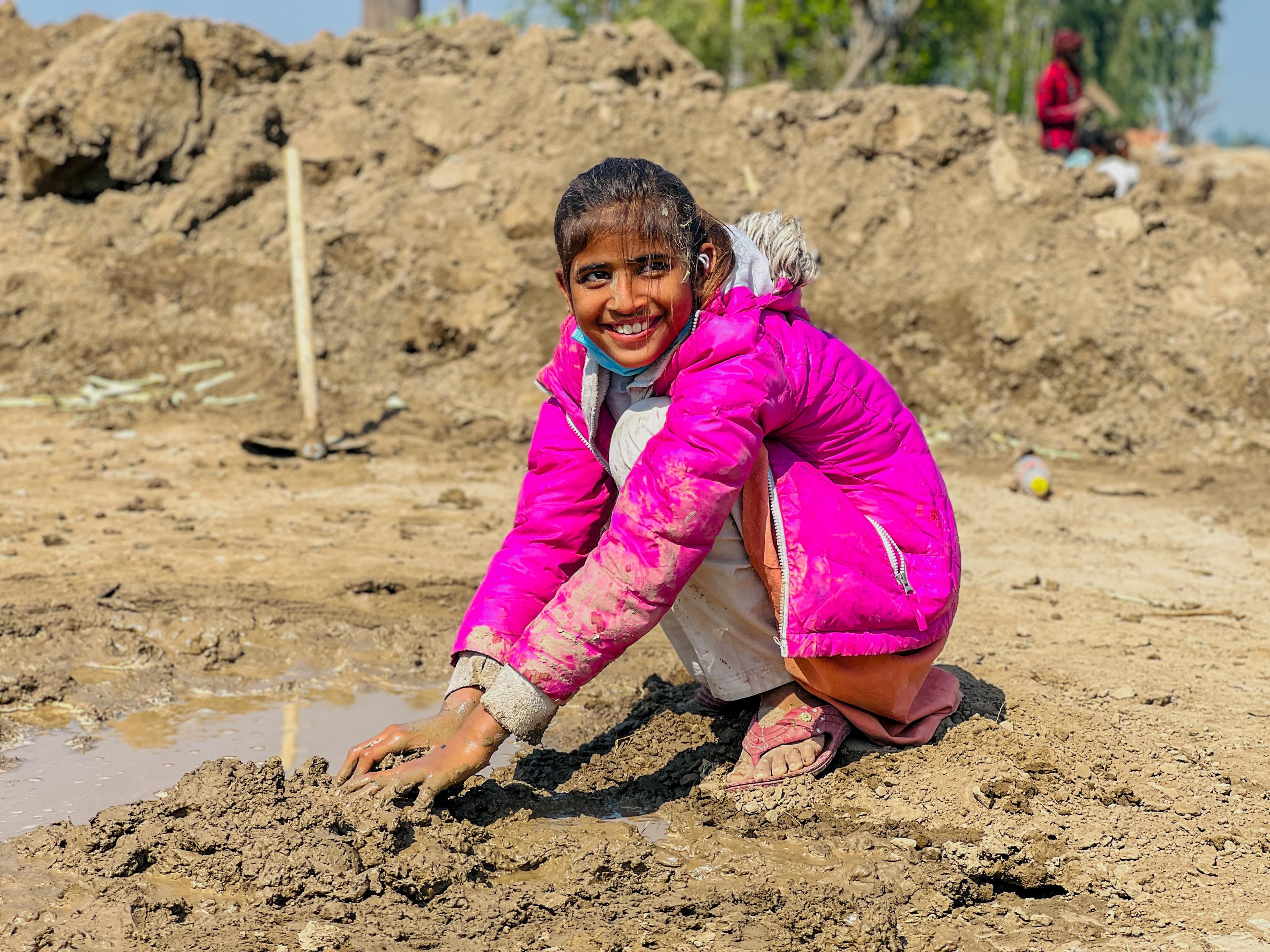 Brick Kiln Freedom Project – Releasing Families into Hope and Worship