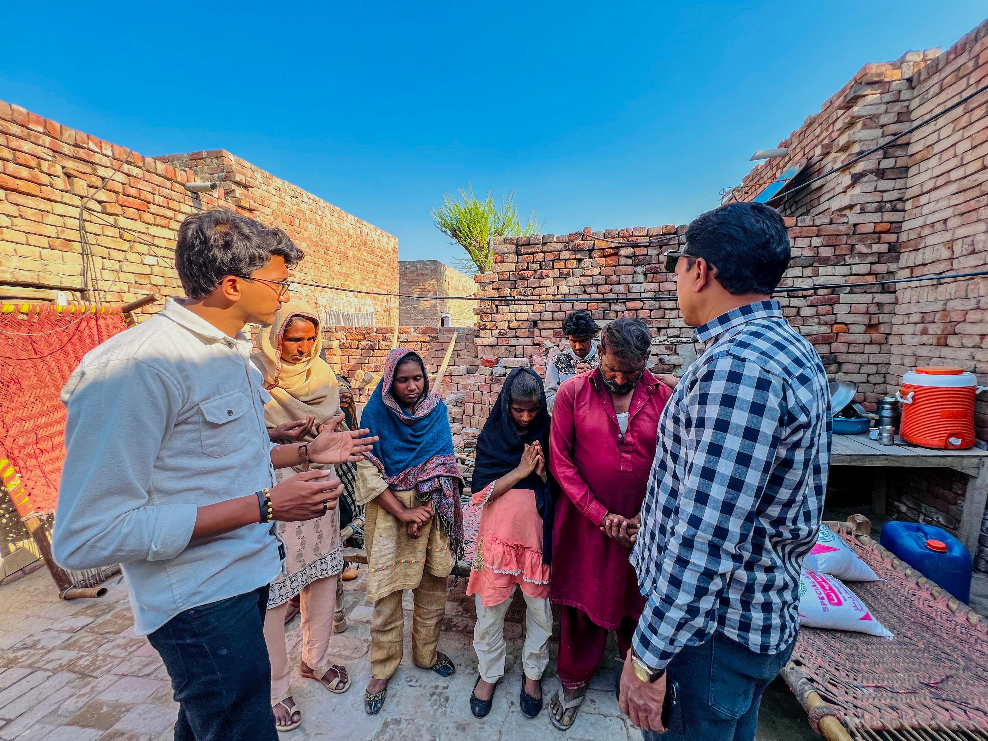 Brick Kiln Freedom Project – Releasing Families into Hope and Worship